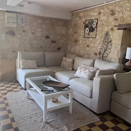 公寓 2 Bed On The Dordogne River